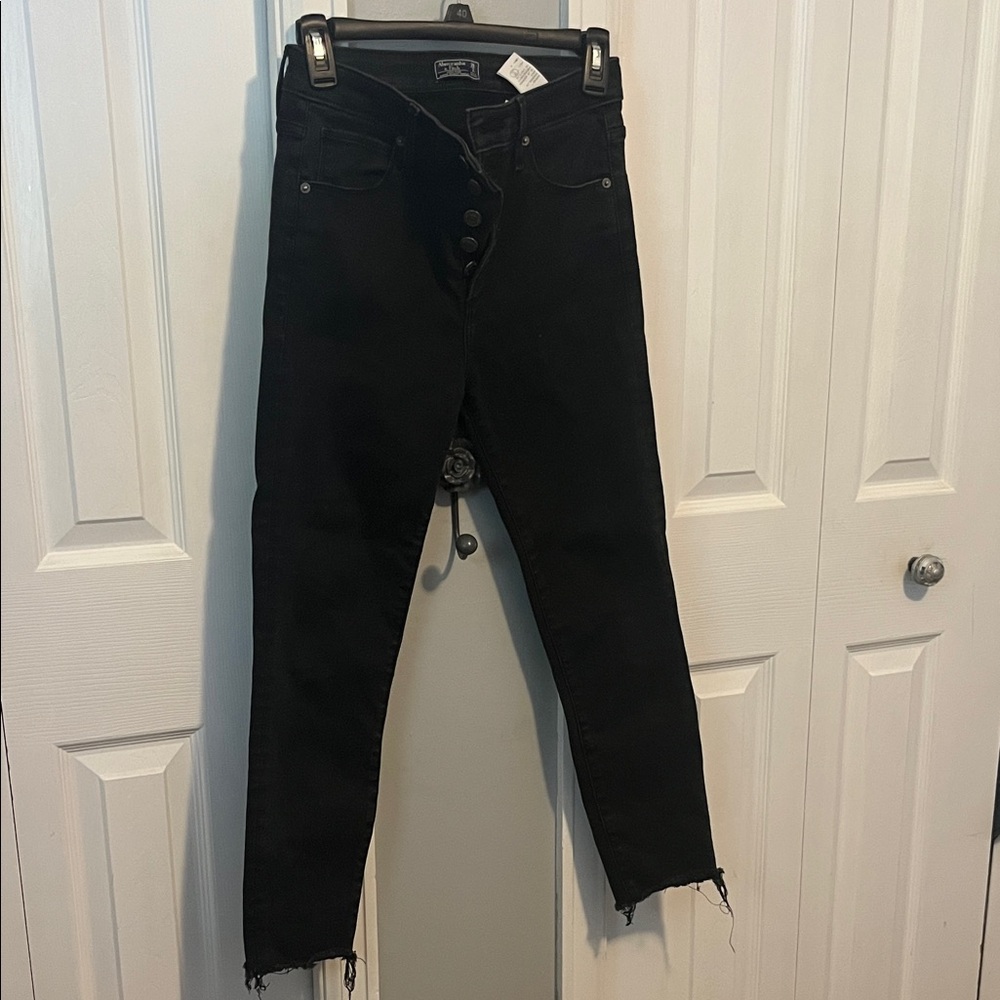 Abercrombie & Fitch Women's Black Skinny Jeans